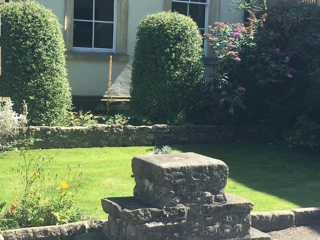 مبيت وإفطار شيبتون ماليت Bowlish House المظهر الخارجي الصورة